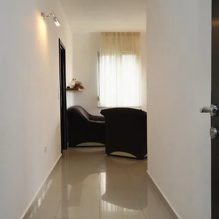 Family-friendly With Swimming Pool - Diklo, - 5774 Lejlighed *