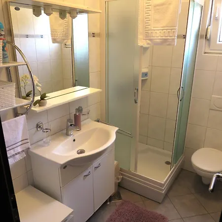 Family-friendly With Swimming Pool - Diklo, - 5774 * Задар