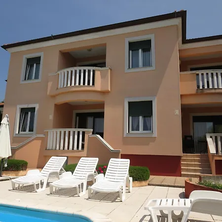 Family-friendly With Swimming Pool - Diklo, - 5774 Apartman *