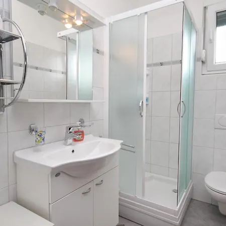 شقة Family-friendly With Swimming Pool - Diklo, - 5774