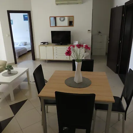 Family-Friendly Apartments With Swimming Pool Zadar - Diklo, Zadar - 5774 Lägenhet *