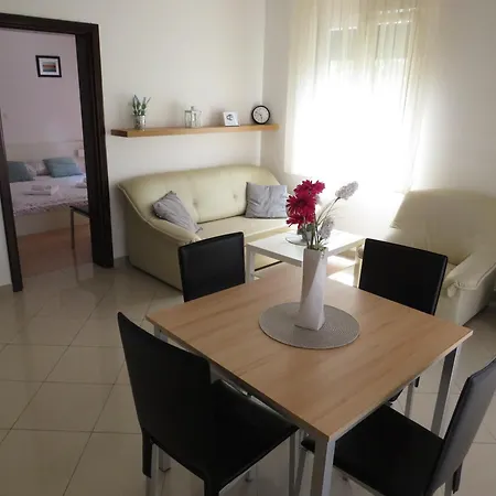 Family-friendly With Swimming Pool - Diklo, - 5774 דירה זאדאר