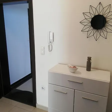 Family-friendly With Swimming Pool - Diklo, - 5774 Διαμέρισμα *