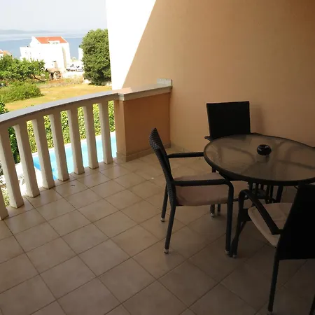 Family-friendly With Swimming Pool - Diklo, - 5774 דירה זאדאר