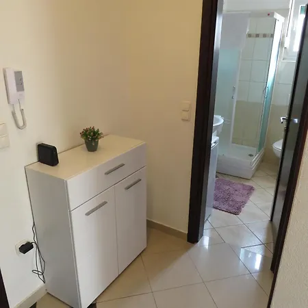 Family-friendly With Swimming Pool - Diklo, - 5774 * זאדאר