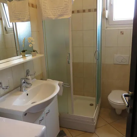 Διαμέρισμα Family-friendly With Swimming Pool - Diklo, - 5774 Ζαντάρ