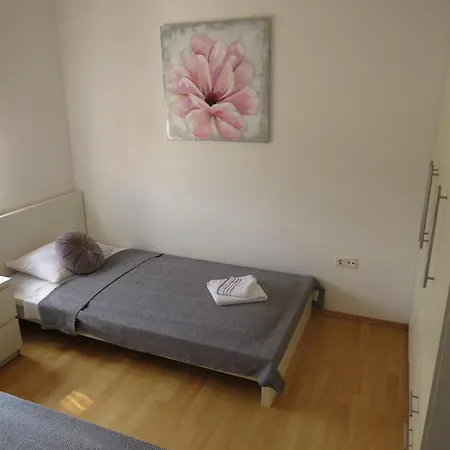 Διαμέρισμα Family-friendly With Swimming Pool - Diklo, - 5774