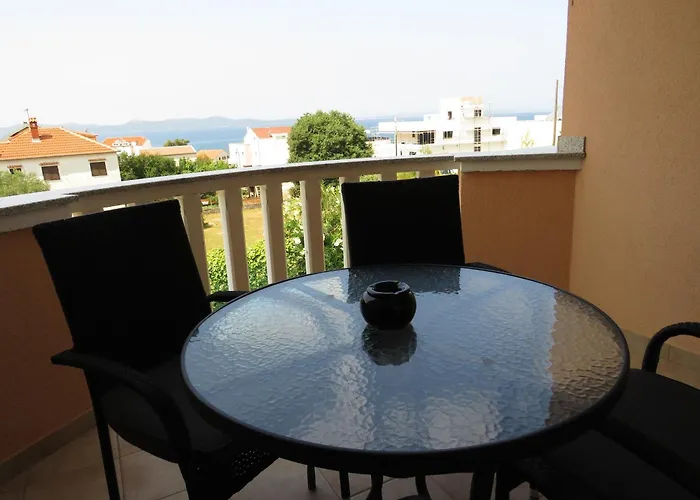 Family-Friendly Apartments With Swimming Pool Zadar - Diklo, Zadar - 5774 Lägenhet