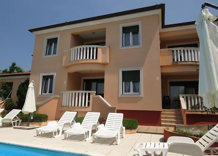 Family-Friendly Apartments With Swimming Pool Zadar - Diklo, Zadar - 5774 Lägenhet *